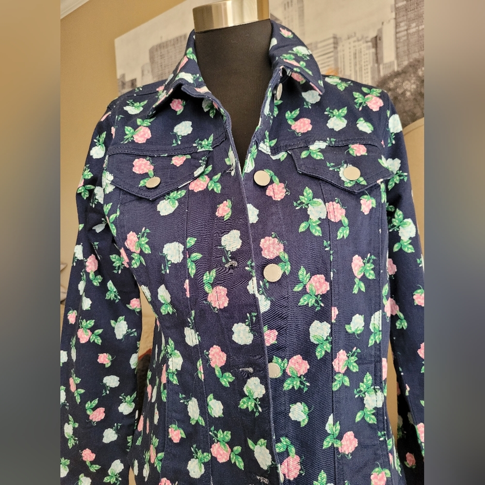 039 Charter Club Floral Jacket